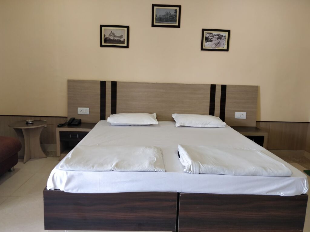 Лакхнау: Central Hotel