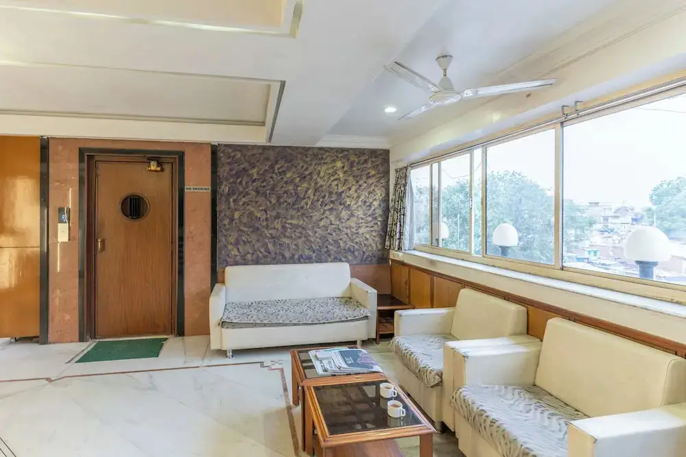Ахмедабад: Hotel Sanmati