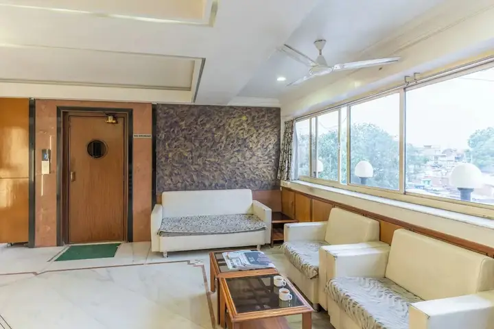 Ахмедабад: Hotel Sanmati