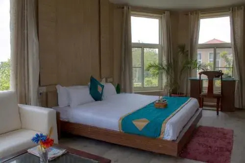 Амбала: Master Farm Resort