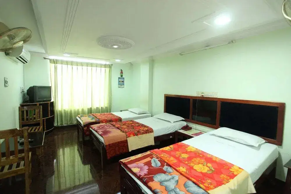 Тируваннамалай: Trishul Hotel