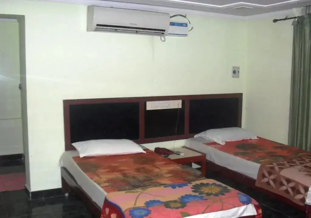 Тируваннамалай: Trishul Hotel