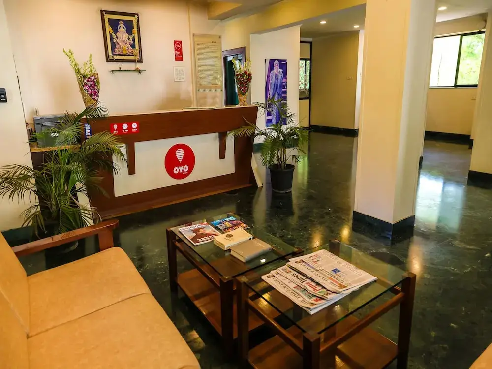 Пуна: Lotus Hotel