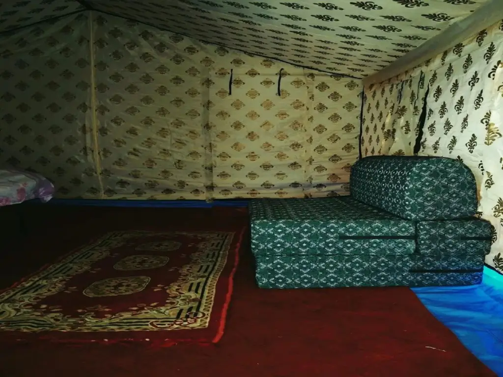 Спангмик: TIH Pangong Delight Camps and Cottages