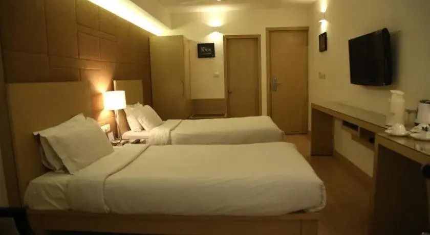 Дехрадун: Hotel President