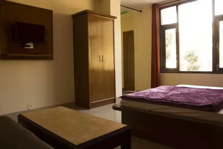 Дармсала: Hotel Hill Town