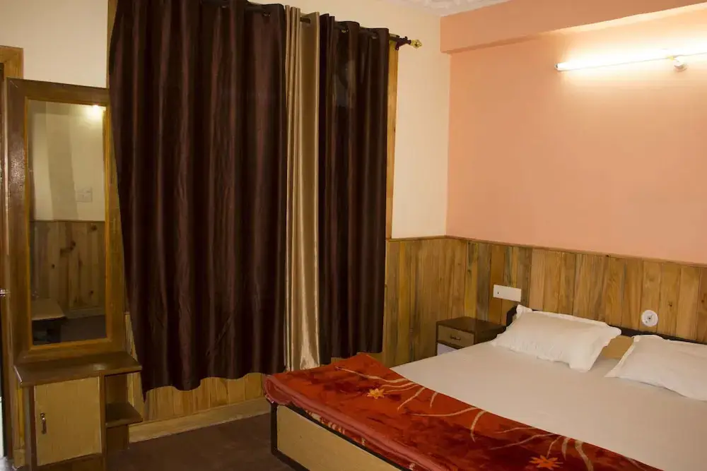 Дармсала: Hotel Hill Town