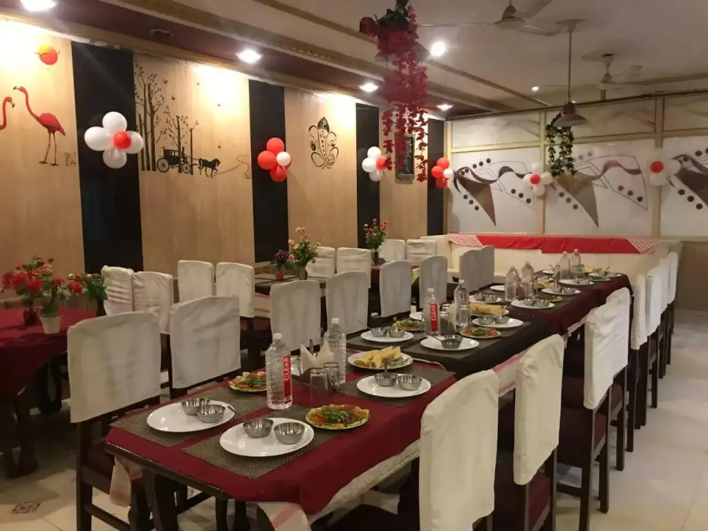 Фатехпур-Сикри: Hotel Pratap Palace