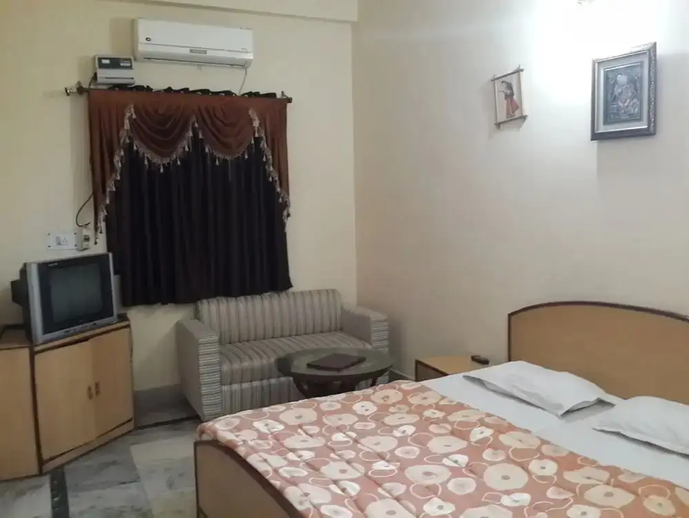 Матхура: Hotel Muskan