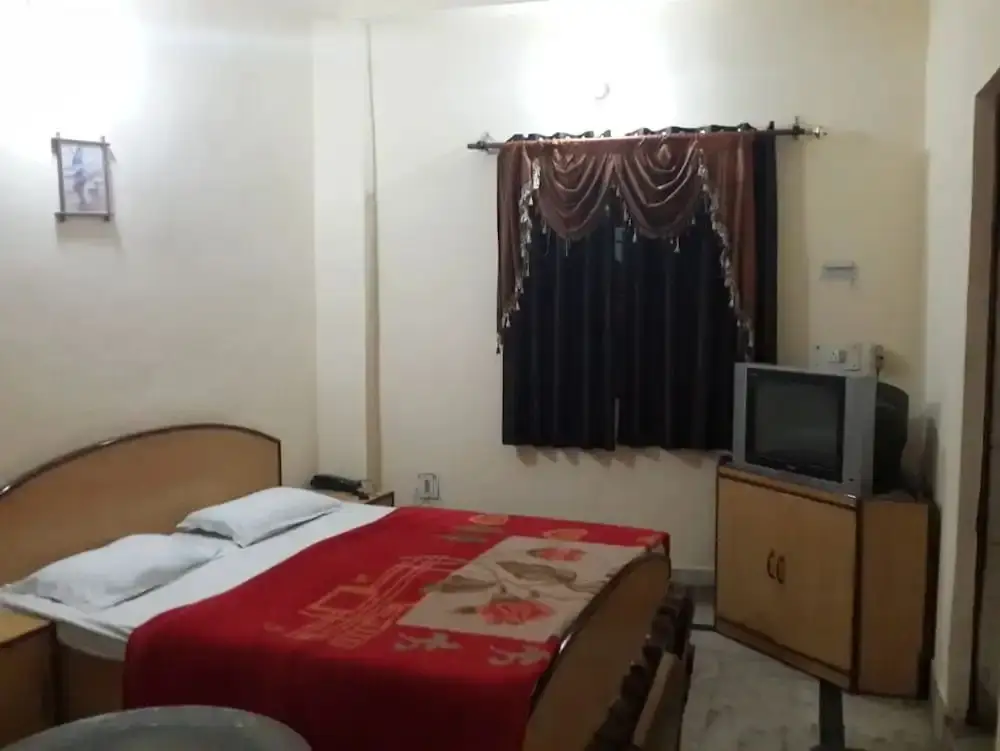 Матхура: Hotel Muskan