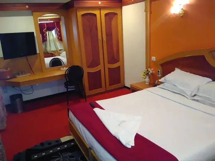 Тирумайам: Hotel Sathyam