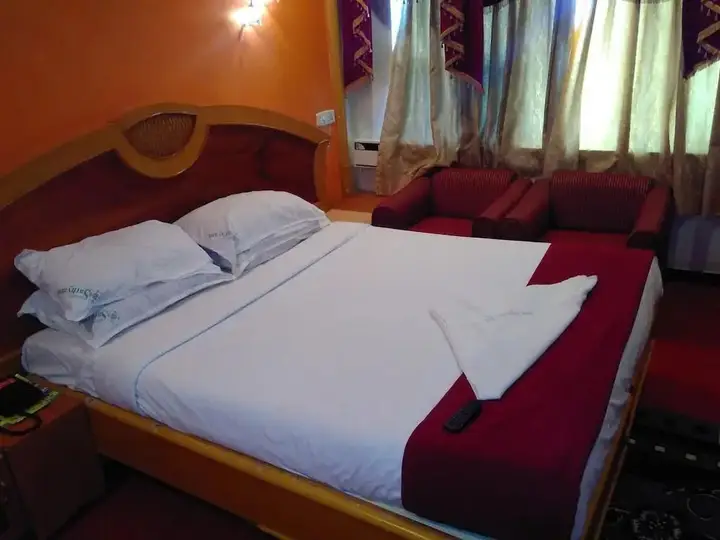 Тирумайам: Hotel Sathyam