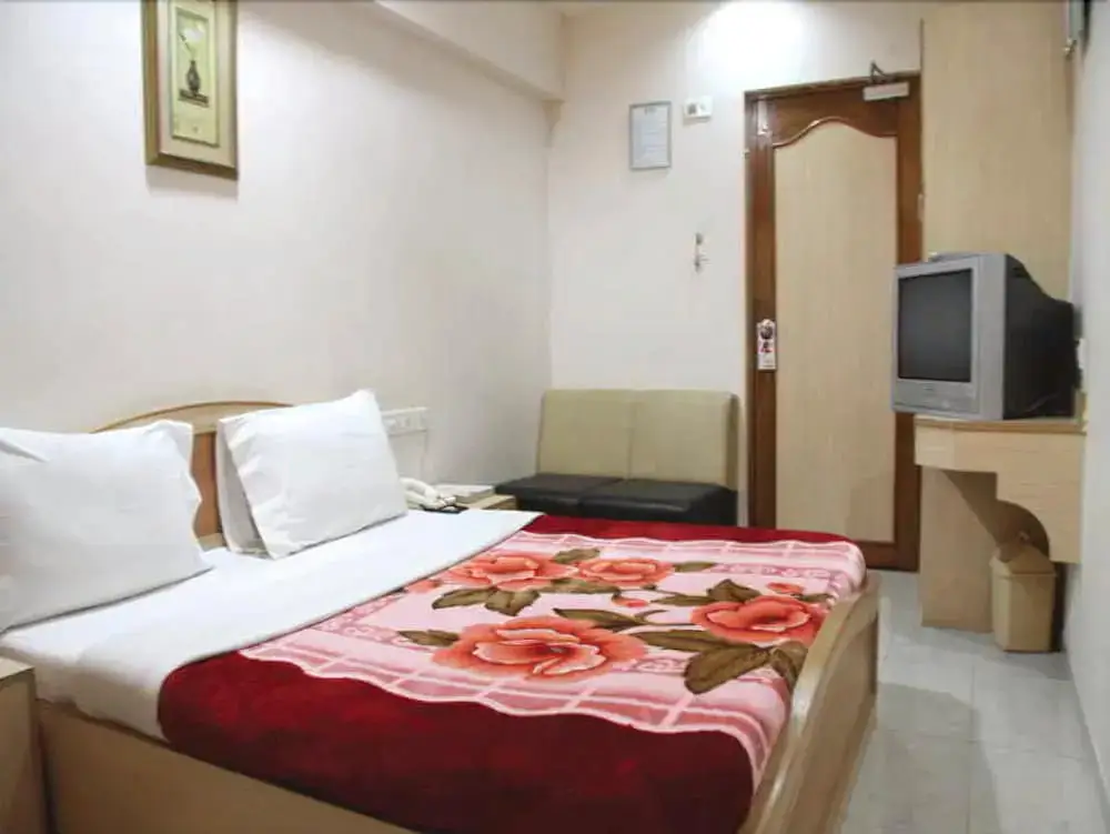 Ахмедабад: Maruti Hotel