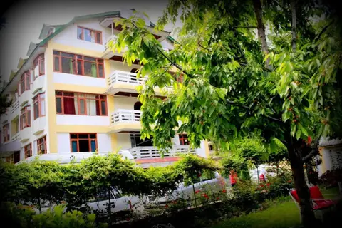 Zarim Hotel Manali — фото 1