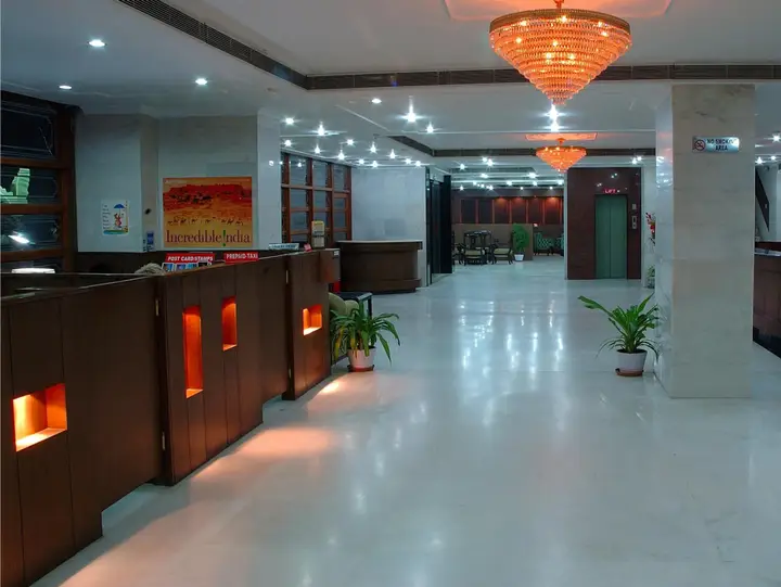 Нью-Дели: Hotel Regent Continental