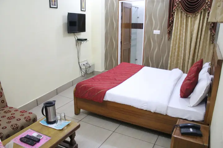 Лакхнау: Collection O 30858 Hotel SP ROOMS