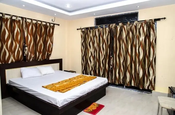 Колката: Ibiza Guest House