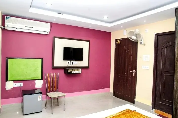 Колката: Ibiza Guest House