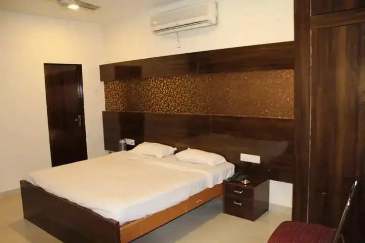 Джайпур: Hotel Crown Plaza