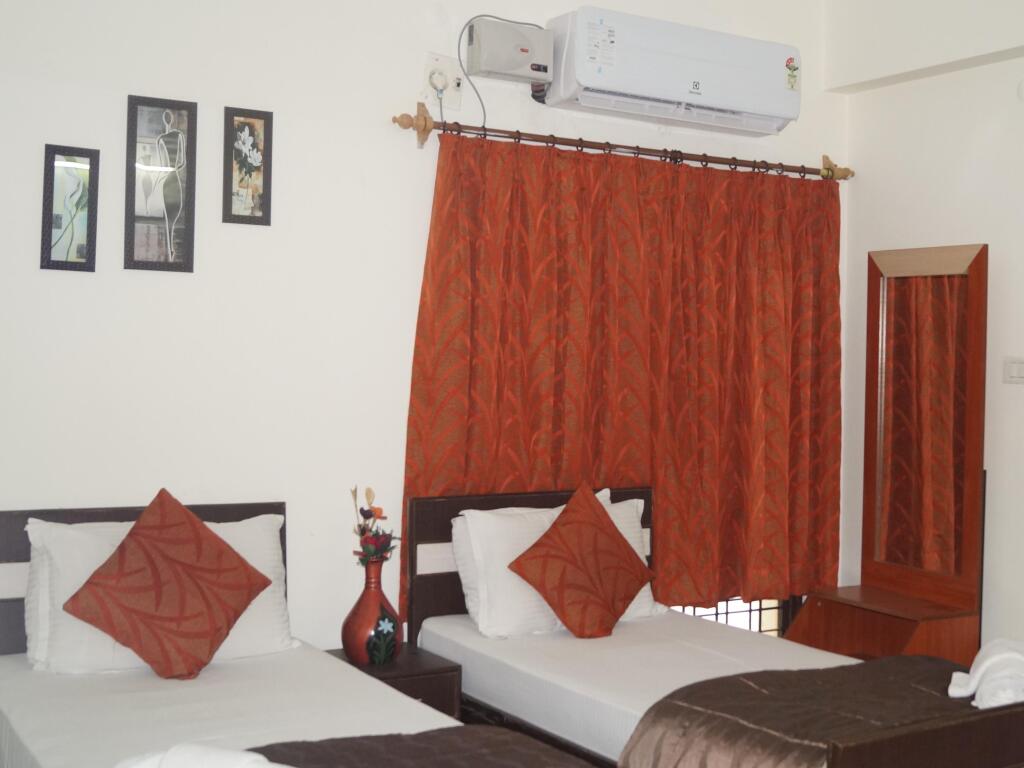 Хидерабад: Hotel NirmalVilla Cherry Service Apartment