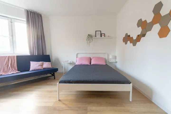 Санкт-Петербург: Apartamenty Life Komendantskiy