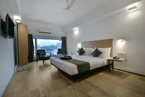 Hotel Harsha — фото 1