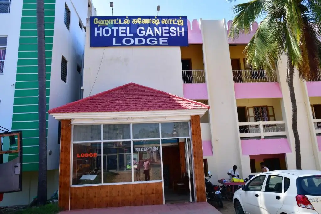 Hotel Ganesh Lodge — фото 1