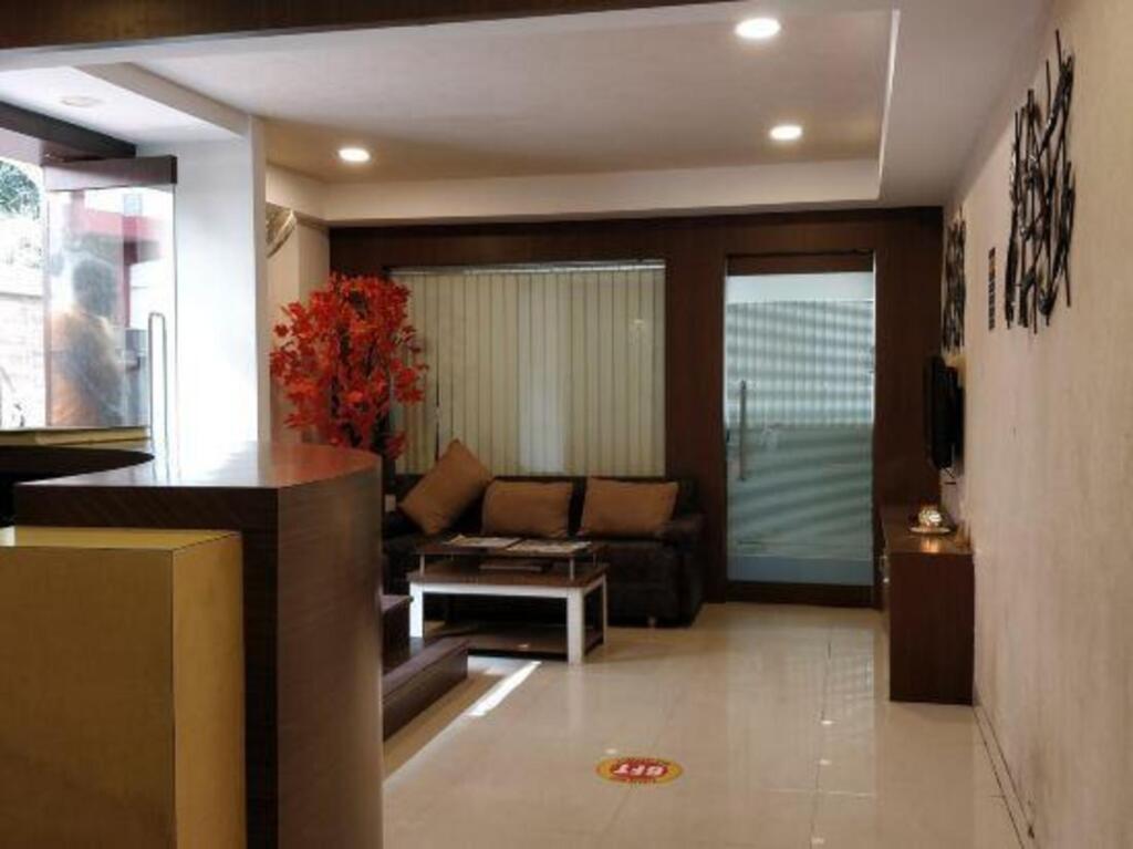 Силигури: Hotel Amaravati,Siliguri