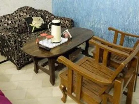 Чандигарх: Hotel Golden Plaza 2
