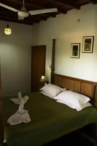 Коттаям: DC Bed And Breakfast