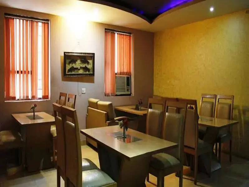Гуруграм: Modesty Hotels