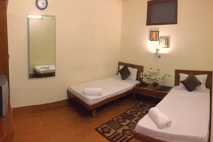 Нью-Дели: Airport Hotel