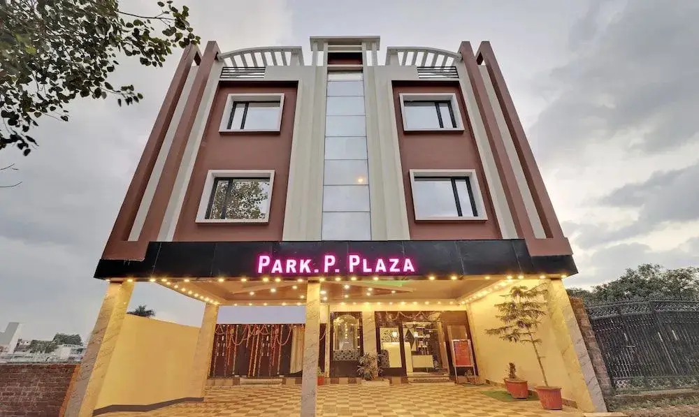 Treebo New Park Premium Plaza — фото 1