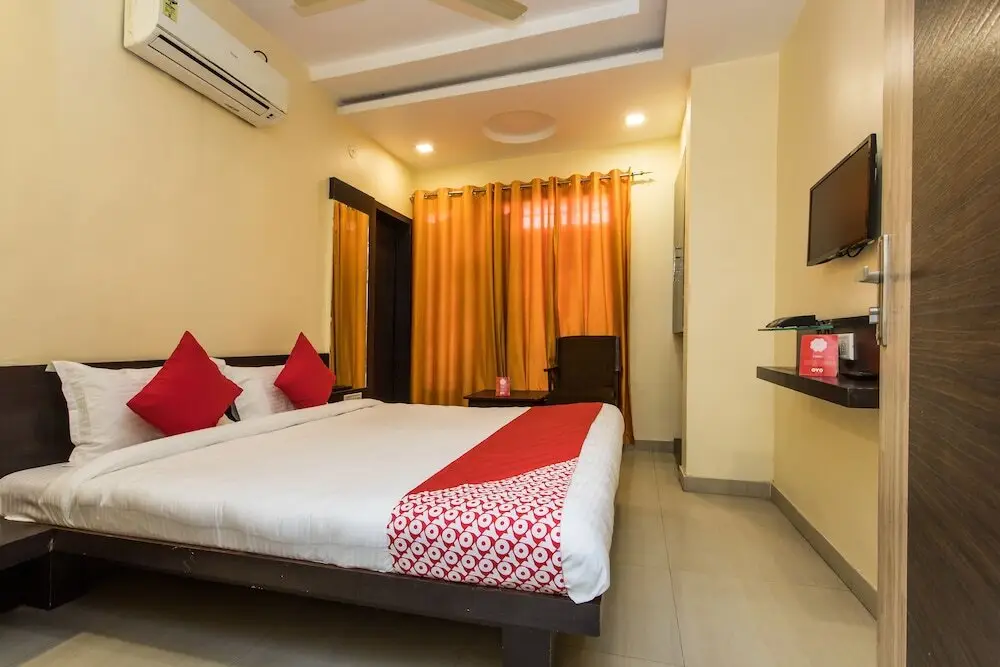 Удджайн: OYO 2942 Hotel Suryodaya