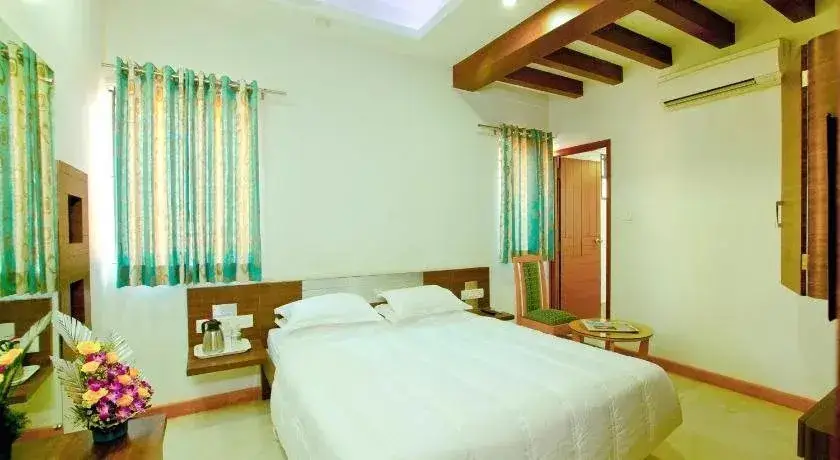Бангалор: Hotel VT Orchid