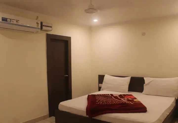 Наинитал: Hotel Surya