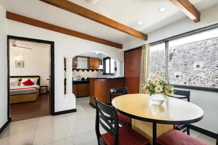 Наинитал: Country Inn, Bhimtal