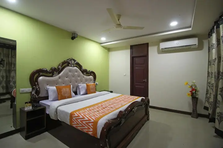 Шиккамагалуру: OYO 8496 Hotel SK Regency