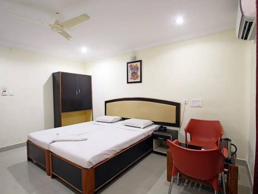 Aadithya Regency — фото 1