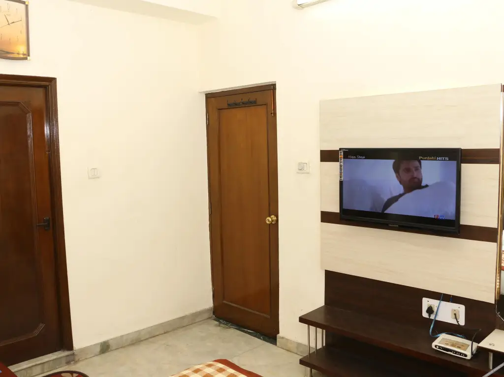 Лудхиана: Hotel Atithi