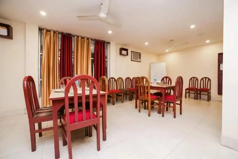 Гувахати: Uttam Guest House