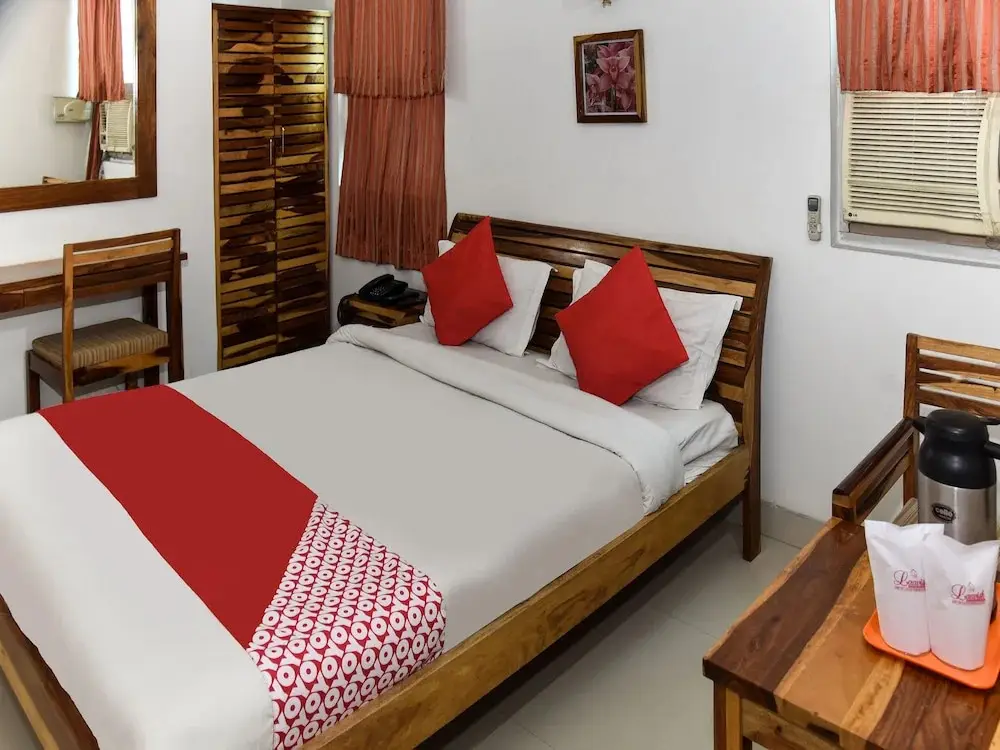 Патна: Hotel Laavish