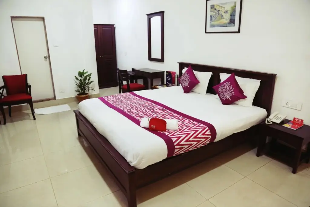 Пуна: Hotel Ketan