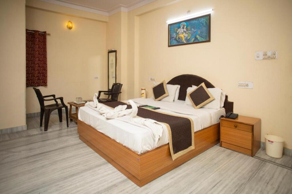 Удаипур: Hotel Dimple International
