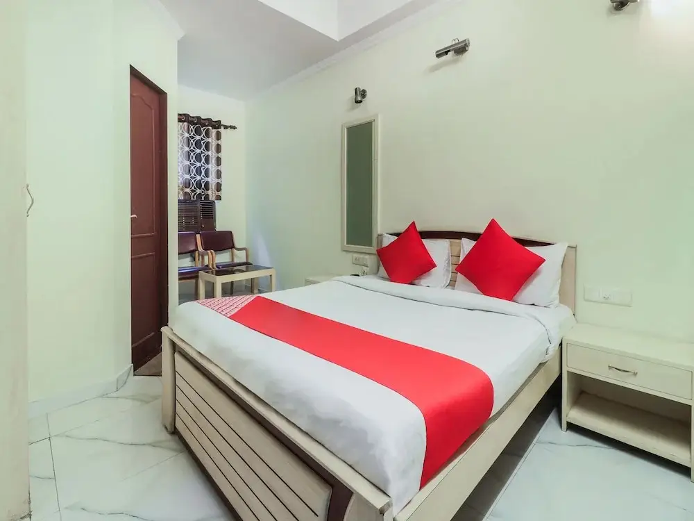 OYO Rooms Mansarovar Metro Station — фото 1