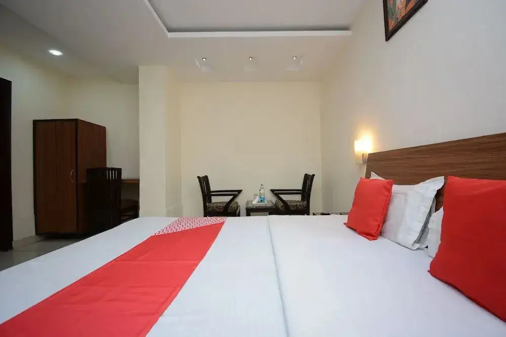 Лудхиана: Hotel Skippers Inn