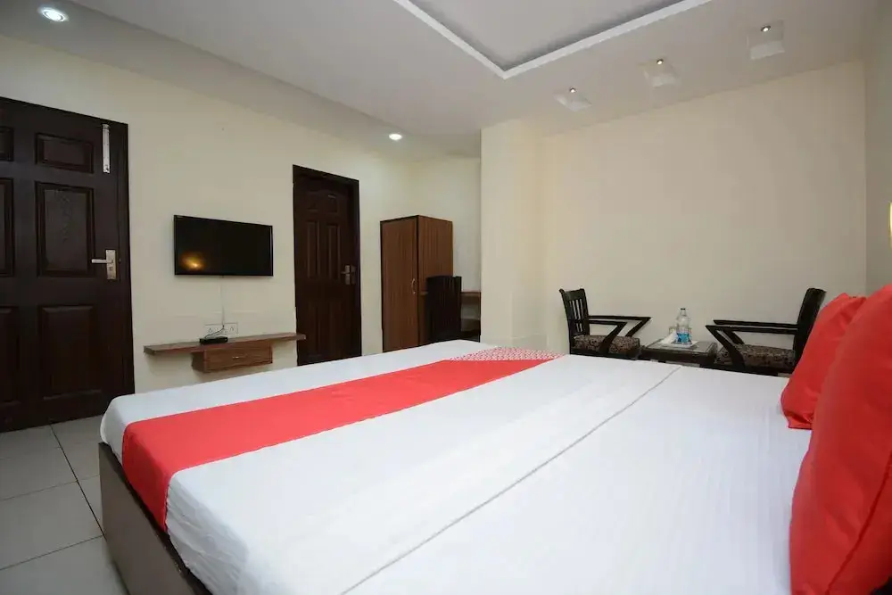 Лудхиана: Hotel Skippers Inn