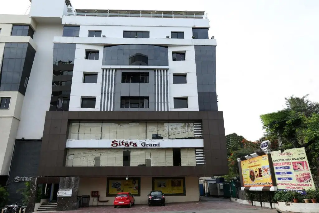 Хидерабад: Hotel Sitara Grand Banjarahills