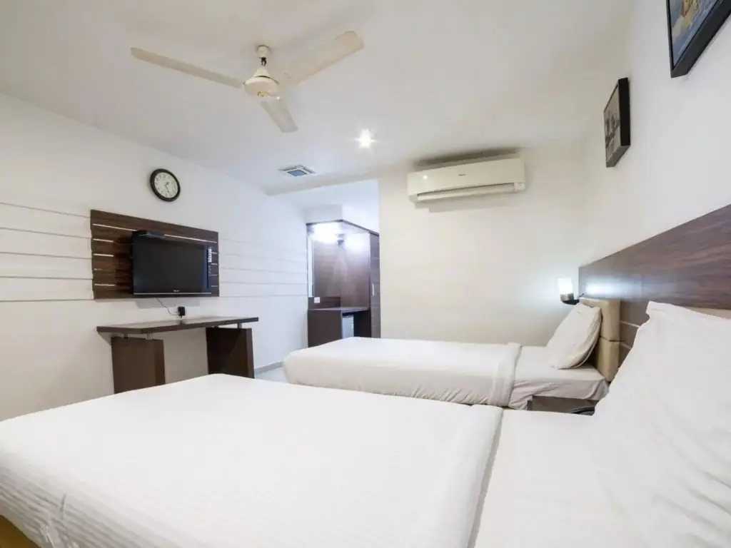 Секундерабад: Hotel Swagath Grand AS Rao Nagar