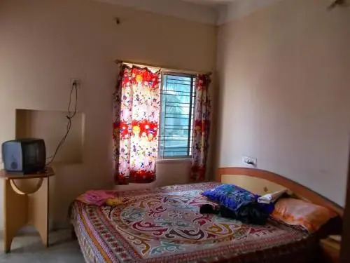 Пури: Rishaan Guest House
